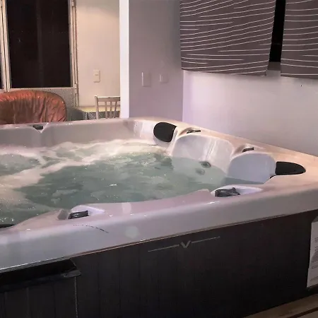 Lejlighed 4 Pieces A Morzine, Skis Aux Pieds, Jacuzzi, 9 Pers, 100m², Centre, Animaux Admis - Fr-1-754-24 Morzine