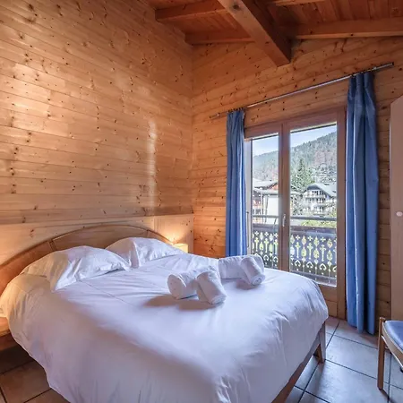 4 Pieces A Morzine, Skis Aux Pieds, Jacuzzi, 9 Pers, 100m², Centre, Animaux Admis - Fr-1-754-24 Lejlighed *